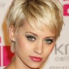 Short hairstyles for round faces and fine hair
