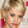 Short hairstyles for women 30