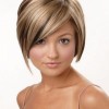 Short haircuts for women with round faces