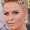 Short hairstyles for women in their 30s