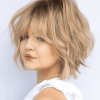 Short hairstyles for wavy hair 2022