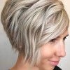 Trendy hairstyles for round faces 2020