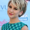 Best short haircuts for women with round faces