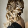 Pretty bridesmaid hair