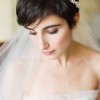 Bridal headdresses for short hair