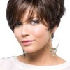 Short haircuts for women with fine straight hair