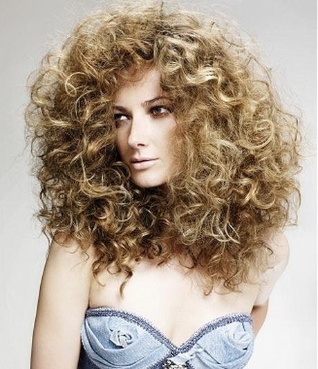 Long layered haircuts for curly hair long-layered-haircuts-for-curly-hair-79_15