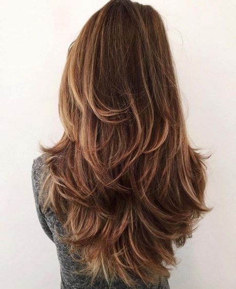 Popular haircuts for long hair 2021 popular-haircuts-for-long-hair-2021-59_18